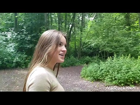 ❤️ Ik stelde Evelina foar dat wy op in iepenbier plak neuke! Se sei ja. Dan ik neukte har yn 'e kont en cum yn har mûle. Doe pikte se harsels. ❤️❌ Pornofideo op fy.verhentai.ru