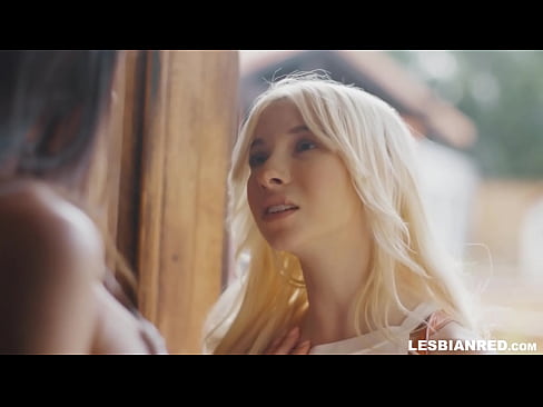 ❤️ Famke komt thús in pear moanne letter en einiget mei it iten fan har styfmem syn kut ❤️❌ Pornofideo op fy.verhentai.ru