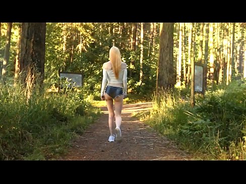 ❤️ Moaie frou beweecht stadich, net neaken video ❤️❌ Pornofideo op fy.verhentai.ru