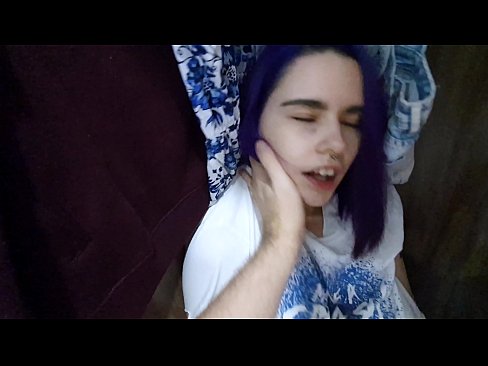 ❤️ Fûn myn suster yn 'e kast en holp har cum ❤️❌ Pornofideo op fy.verhentai.ru